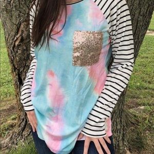 Woman’s long sleeve top